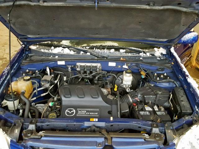 4F2CZ06115KM00261 - 2005 MAZDA TRIBUTE S BLUE photo 7