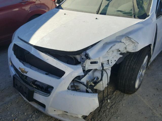 1G1ZC5EB5AF158394 - 2010 CHEVROLET MALIBU 1LT 白色 照片 9