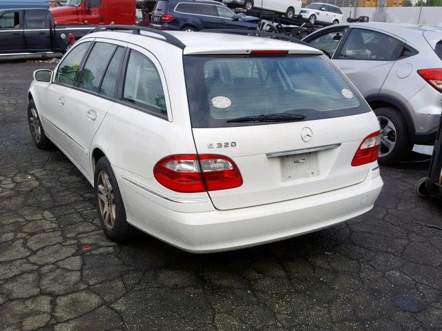 WDBUH65J84A463405 - 2004 MERCEDES-BENZ E 320 WHITE photo 3