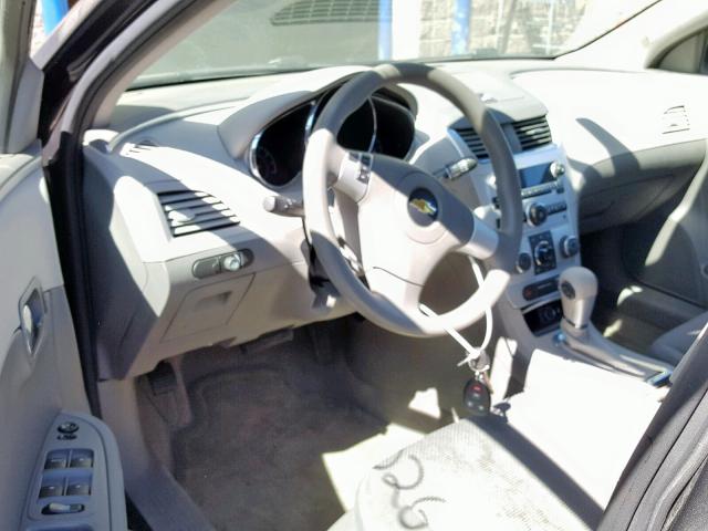 1G1ZA5EU3CF393886 - 2012 CHEVROLET MALIBU LS SILVER photo 9