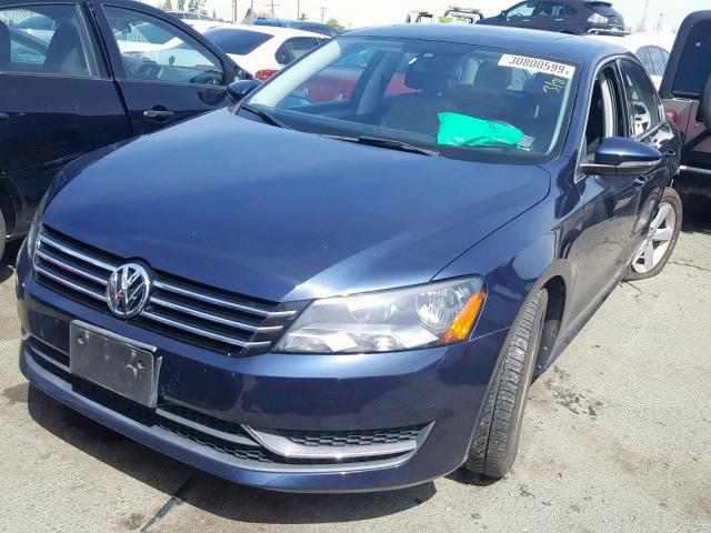 1VWBP7A31CC018822 - 2012 VOLKSWAGEN PASSAT SE BLUE photo 2