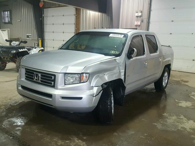 2HJYK16486H574925 - 2006 HONDA RIDGELINE SILVER photo 2