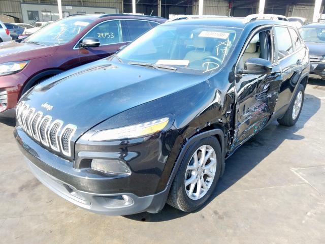 1C4PJLCB0JD538122 - 2018 JEEP CHEROKEE LATITUDE  photo 2