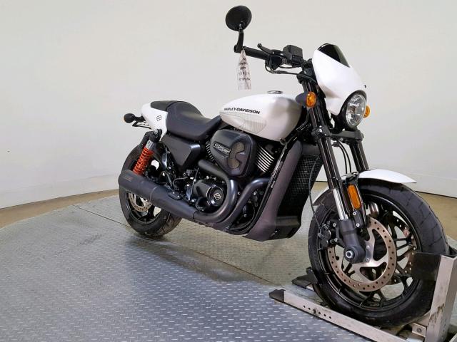 1HD4NCG16JC510094 - 2018 HARLEY-DAVIDSON XG750A STR SILVER photo 2