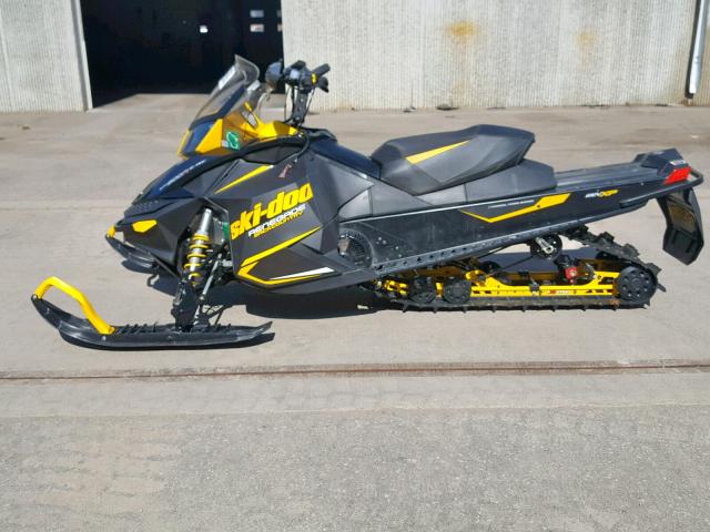 2BPSUGDA3DV000103 - 2013 SKI DOO RENEGADE BLACK photo 3