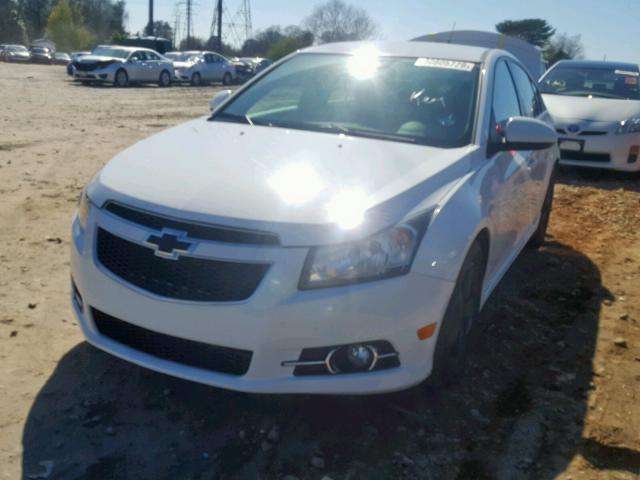 1G1PD5SB7E7465087 - 2014 CHEVROLET CRUZE LT WHITE photo 2