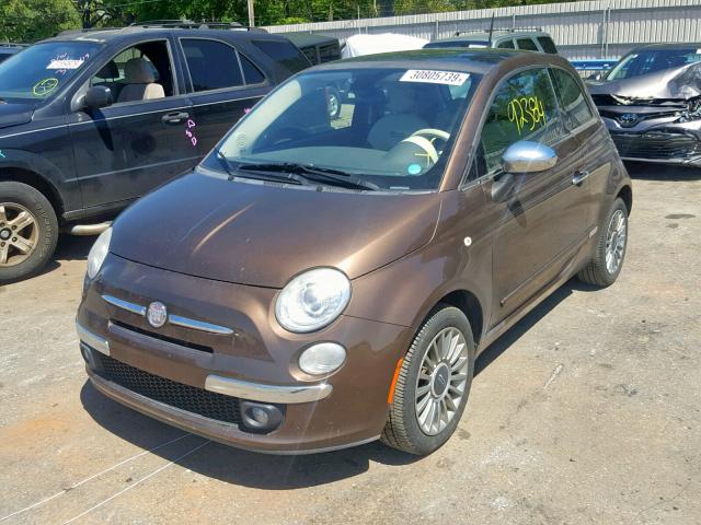 3C3CFFCR6CT118302 - 2012 FIAT 500 LOUNGE BROWN photo 2