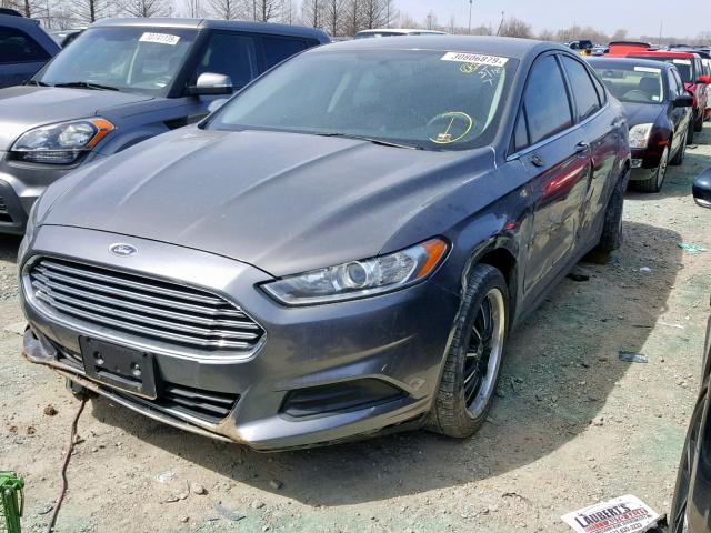 1FA6P0G75E5369025 - 2014 FORD FUSION S SILVER photo 2