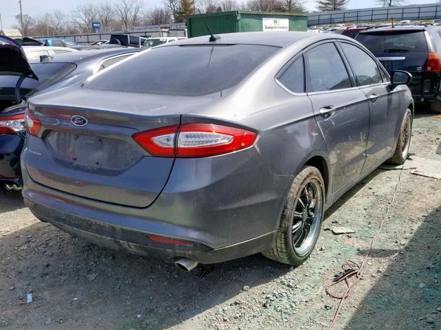 1FA6P0G75E5369025 - 2014 FORD FUSION S SILVER photo 4