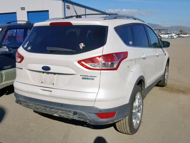 1FMCU0J95DUD70045 - 2013 FORD ESCAPE TIT WHITE photo 4