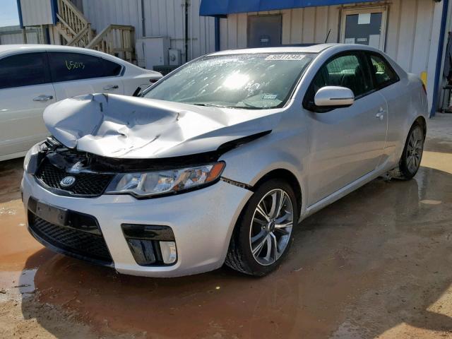 KNAFW6A38D5657204 - 2013 KIA FORTE SX SILVER photo 2