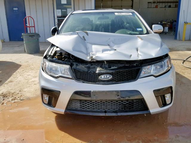 KNAFW6A38D5657204 - 2013 KIA FORTE SX SILVER photo 9