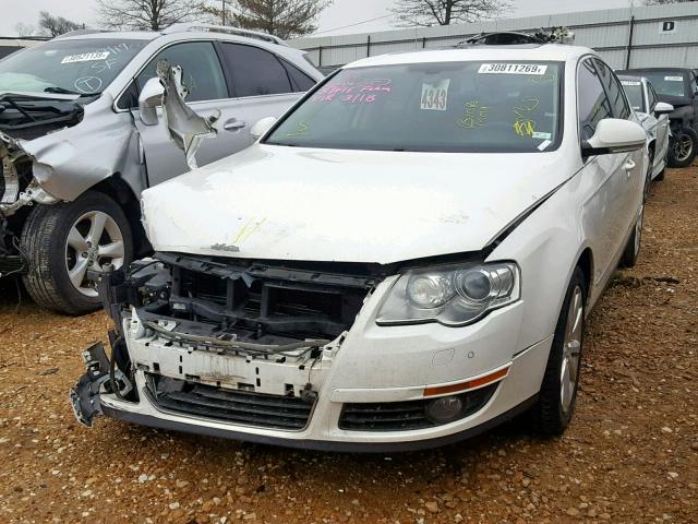 WVWEU73C16P095239 - 2006 VOLKSWAGEN PASSAT 3.6 WHITE photo 2