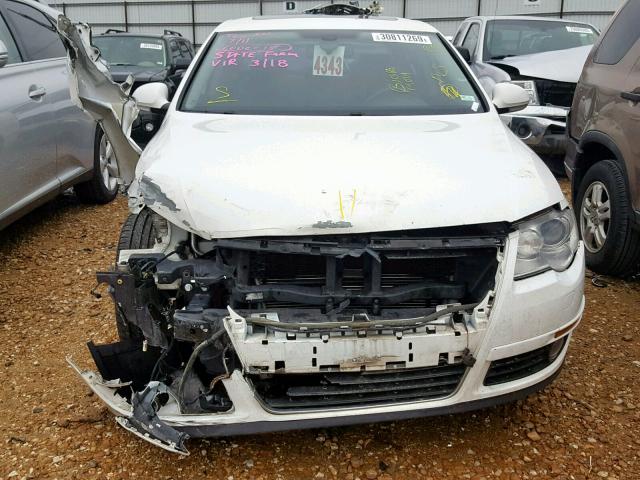 WVWEU73C16P095239 - 2006 VOLKSWAGEN PASSAT 3.6 WHITE photo 7