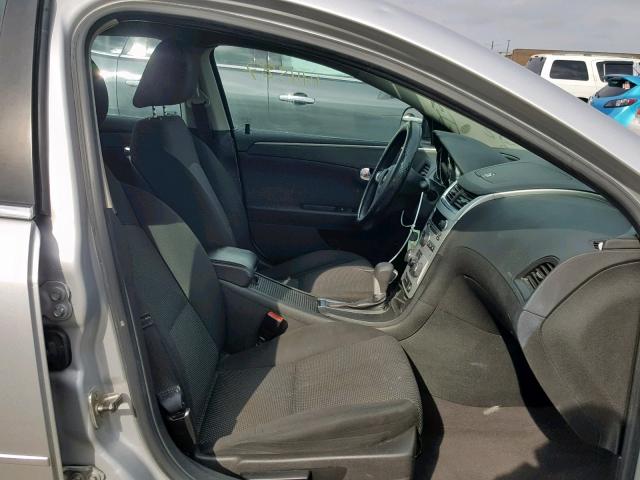 1G1ZC5EU2BF360533 - 2011 CHEVROLET MALIBU 1LT ვერცხლისფერი ფოტო 5