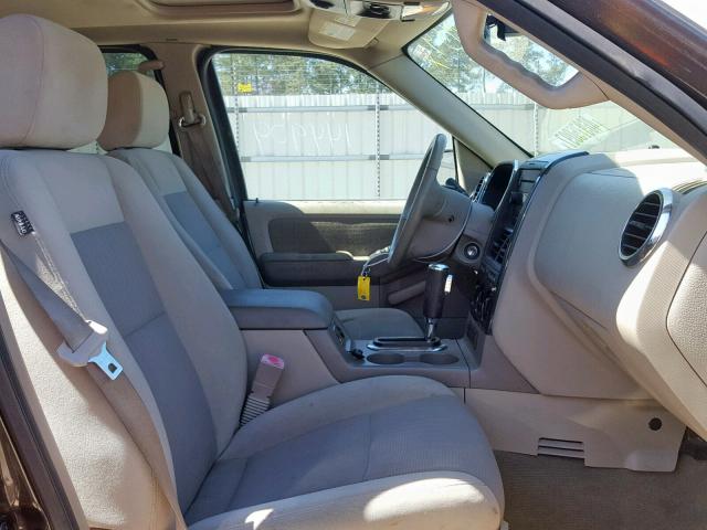 1FMEU73E67UB46489 - 2007 FORD EXPLORER X GRAY photo 5