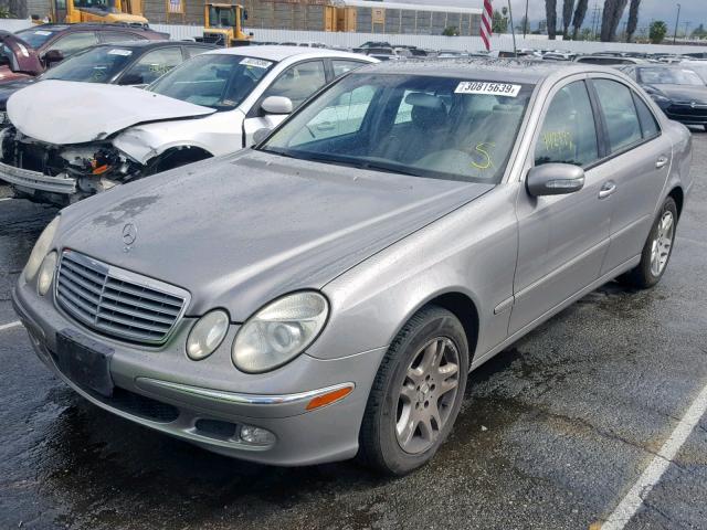 WDBUF65J14A489821 - 2004 MERCEDES-BENZ E 320 SILVER photo 2