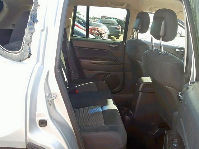 1J4NF1FB4BD140237 - 2011 JEEP COMPASS SP 银色 照片 6