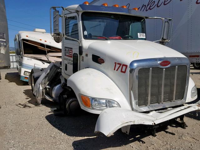 2XP2AJ7X3JM481170 - 2018 PETERBILT 337 WHITE photo 1