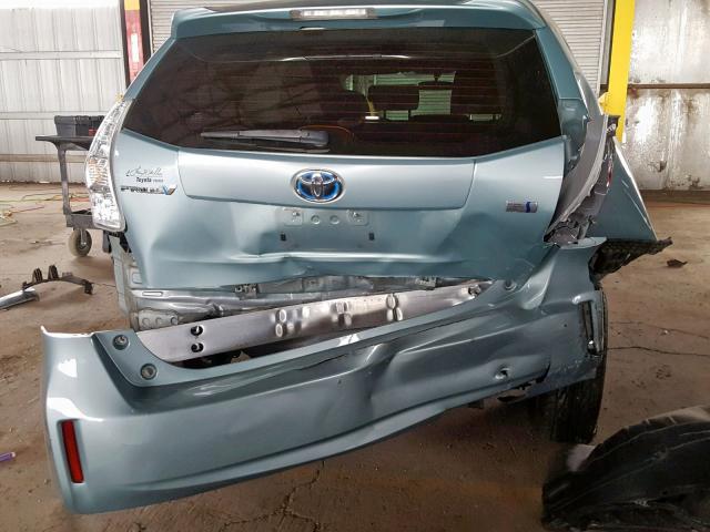 JTDZN3EU1D3189879 - 2013 TOYOTA PRIUS V SILVER photo 9