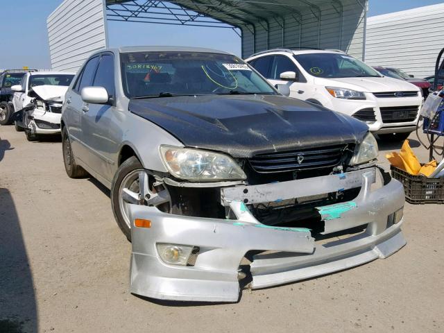 JTHBD192320058404 - 2002 LEXUS IS 300 SILVER photo 1