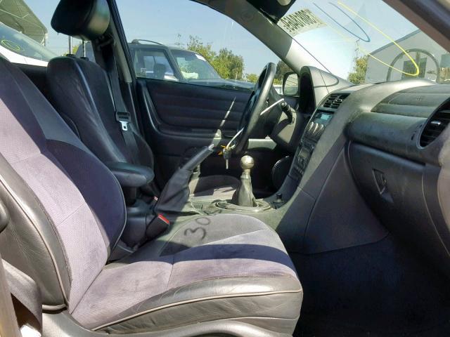 JTHBD192320058404 - 2002 LEXUS IS 300 SILVER photo 5