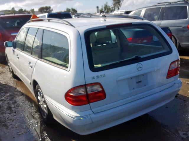 WDBJH65J81B289621 - 2001 MERCEDES-BENZ E 320 WHITE photo 3