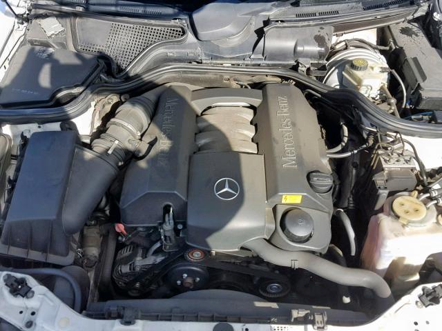 WDBJH65J81B289621 - 2001 MERCEDES-BENZ E 320 WHITE photo 7