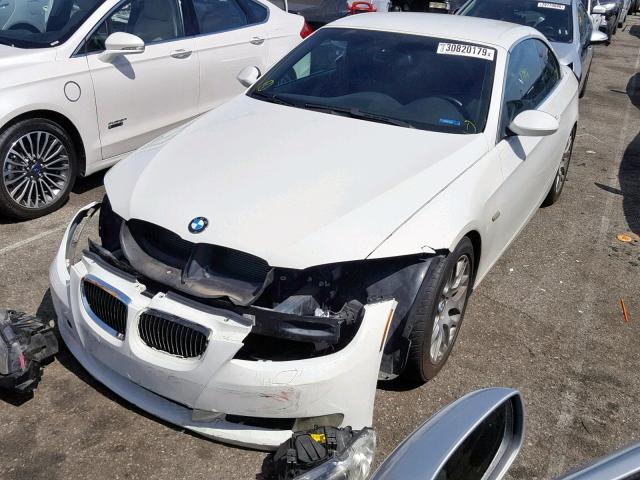 WBAWR33507PX78726 - 2007 BMW 328 I SULE WHITE photo 2