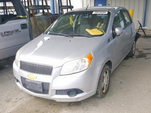 KL1TD6DE7BB126042 - 2011 CHEVROLET AVEO LS SILVER photo 2