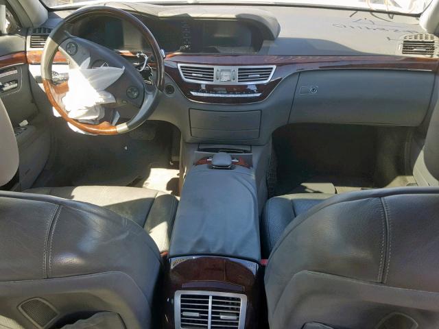 WDDNG71X48A155183 - 2008 MERCEDES-BENZ S 550 SILVER photo 9