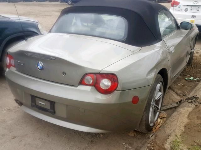 4USBT53585LU10825 - 2005 BMW Z4 3.0 SILVER photo 4