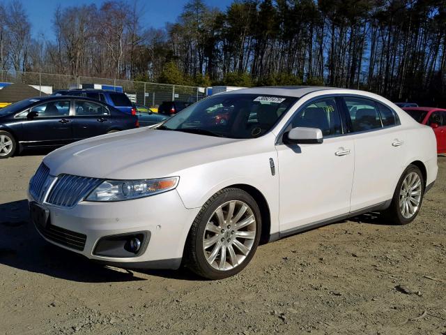 1LNHL9FT8AG607879 - 2010 LINCOLN MKS WHITE photo 2