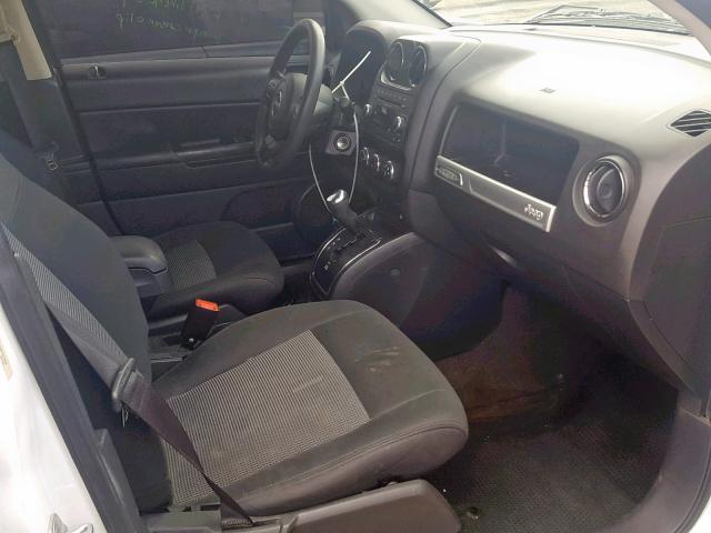 1C4NJCBA5ED573826 - 2014 JEEP COMPASS SP Ақ фото 5