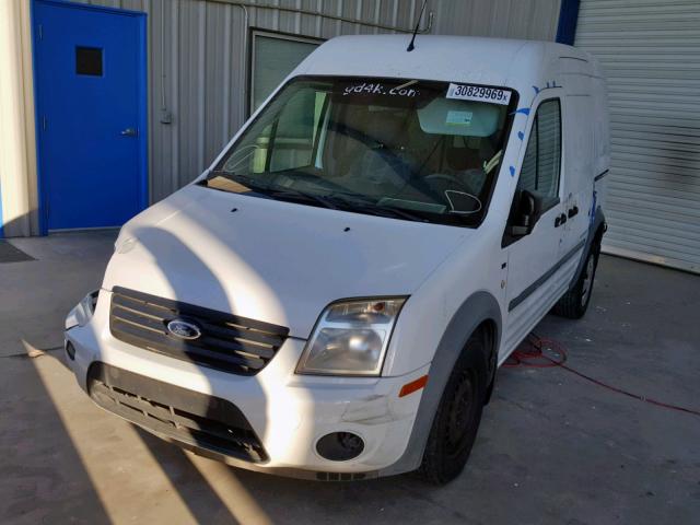 NM0LS7DN6AT008395 - 2010 FORD TRANSIT CO WHITE photo 2