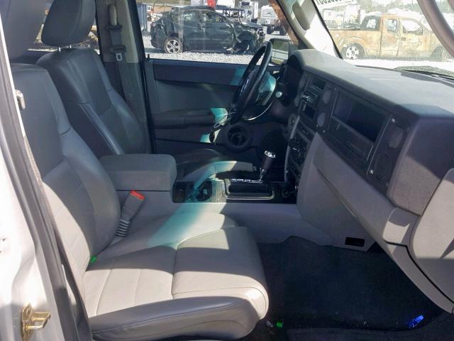 1J8HH48N56C106978 - 2006 JEEP COMMANDER SILVER photo 5