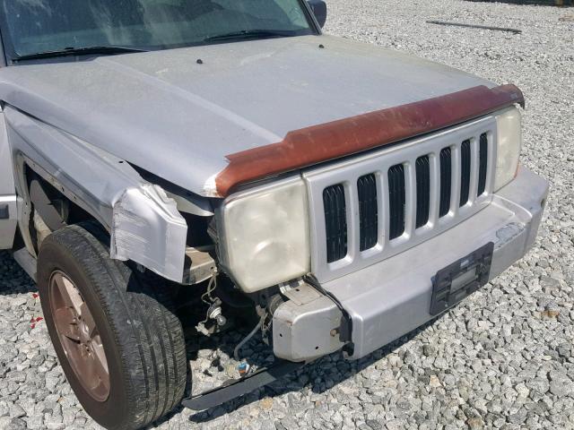 1J8HH48N56C106978 - 2006 JEEP COMMANDER SILVER photo 9
