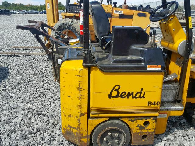 327 - 2007 FORK FORKLIFT YELLOW photo 6