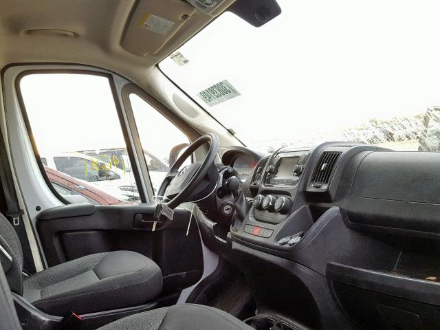 3C6TRVBG9JE139778 - 2018 RAM PROMASTER 白色 照片 5