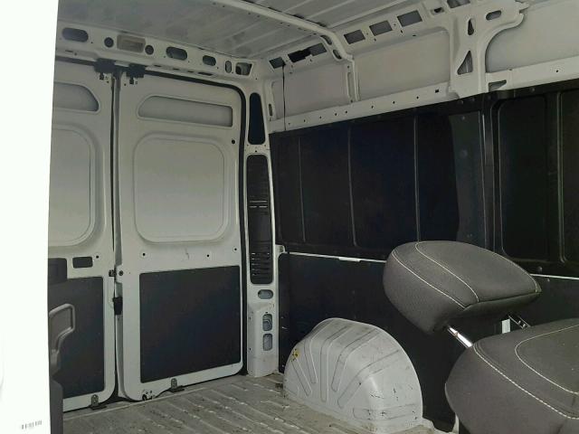 3C6TRVBG9JE139778 - 2018 RAM PROMASTER 白色 照片 6