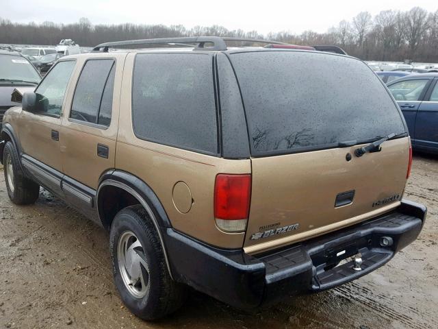 1GNDT13W0Y2188041 - 2000 CHEVROLET BLAZER GOLD photo 3