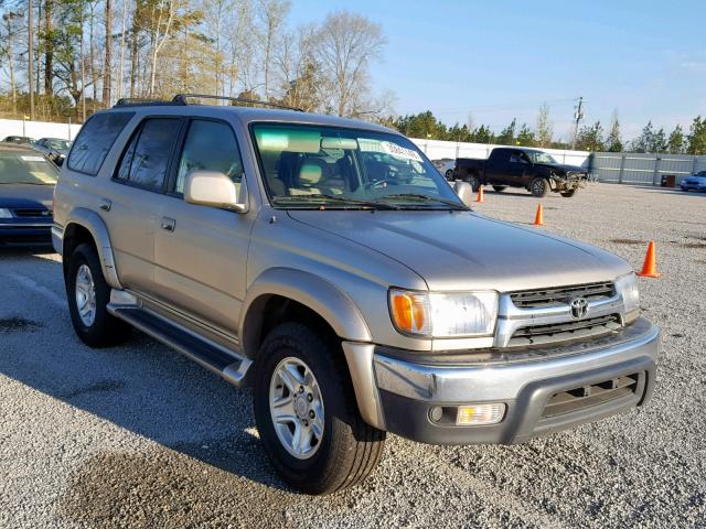 JT3GN86R020230830 - 2002 TOYOTA 4RUNNER SR SILVER photo 1