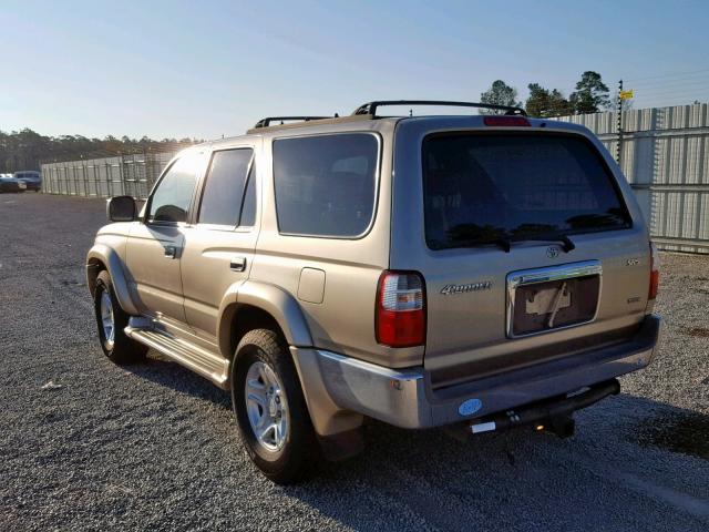 JT3GN86R020230830 - 2002 TOYOTA 4RUNNER SR SILVER photo 3