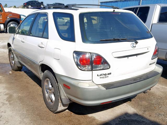 JTJGF10U720136759 - 2002 LEXUS RX 300 WHITE photo 3