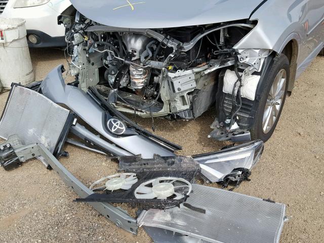 2T3DFREV7JW757211 - 2018 TOYOTA RAV4 LIMIT SILVER photo 9