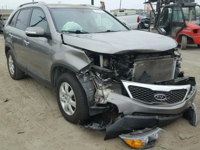 5XYKT4A1XBG106094 - 2011 KIA SORENTO BA GRAY photo 1