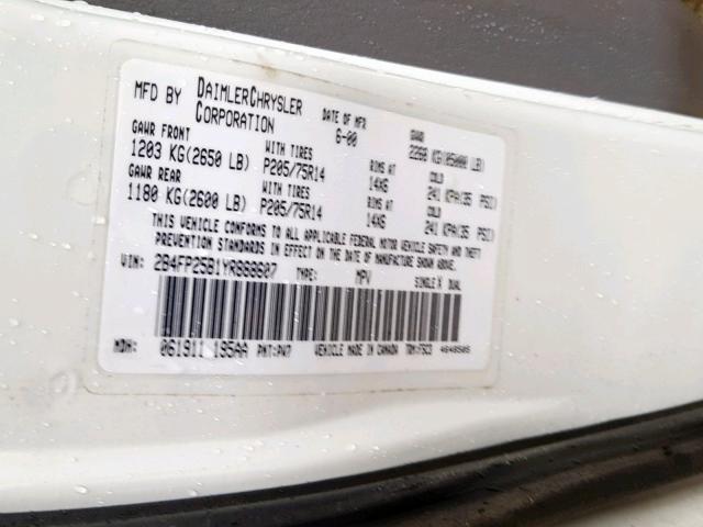 2B4FP25B1YR888607 - 2000 DODGE CARAVAN WHITE photo 10