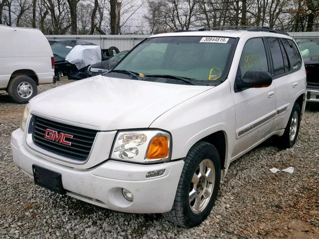 1GKDT13S532313621 - 2003 GMC ENVOY WHITE photo 2