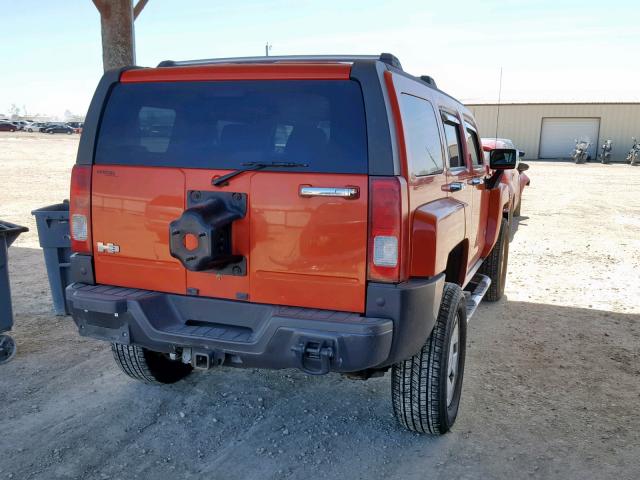 5GTEN13E588159297 - 2008 HUMMER H3 ORANGE photo 4