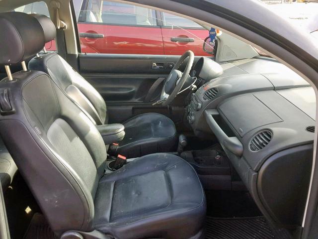 3VWPG31CX8M509197 - 2008 VOLKSWAGEN NEW BEETLE შავი ფოტო 5